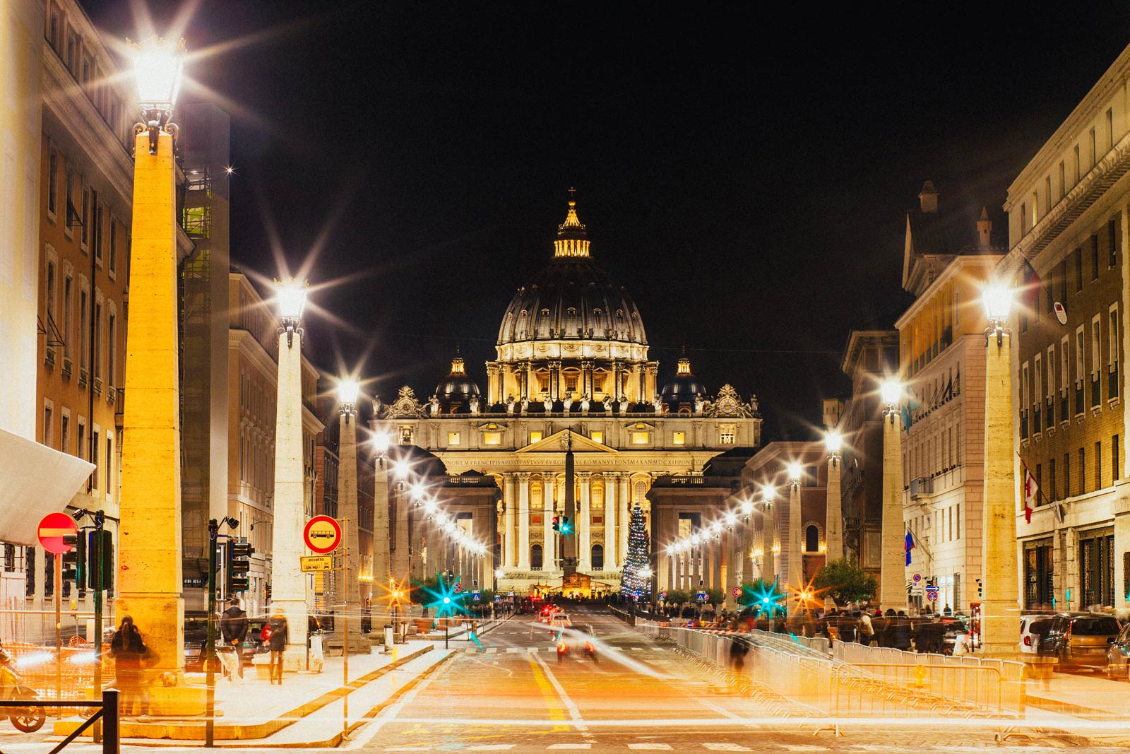 vatican tour night